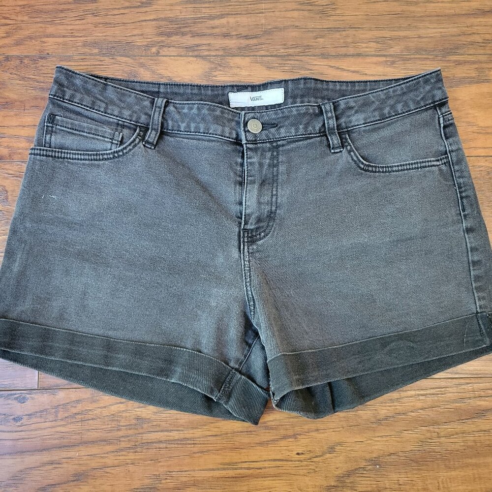 VANS Gray Denim Folded Hem Boyfriend Short Shorts sz 13 EUC Spring Summer Skater